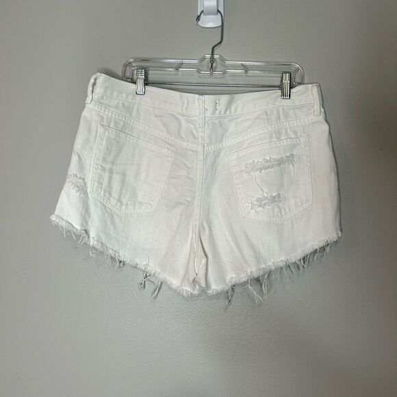 We The Free Denim Shorts NEW - Picture 2 of 2